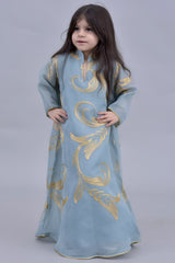 Girls' oriental jalabiya, embroidered with a golden Tiffany-coloured veil