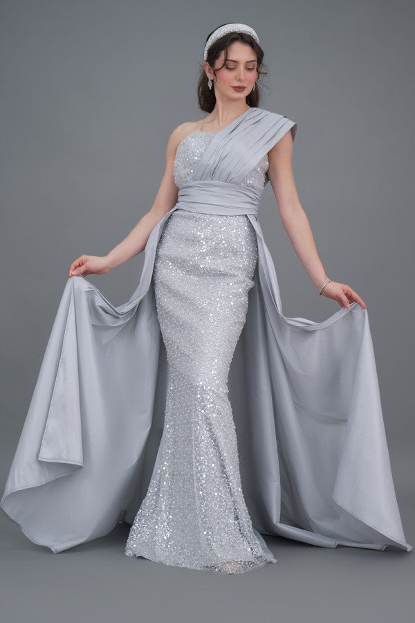 Gray one-shoulder embroidered evening dress