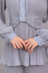 Gray color pleated blouse and pants set at the waist