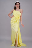 فستان سهره توب بتصميم مقسم لون اصفر