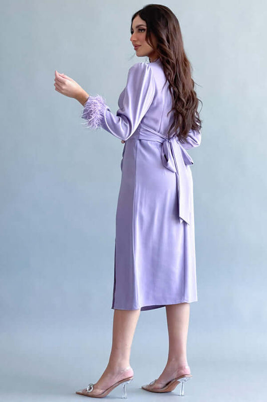 Pleated dress with side slit, mauve color