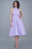 Short dress with high neck, lavender color