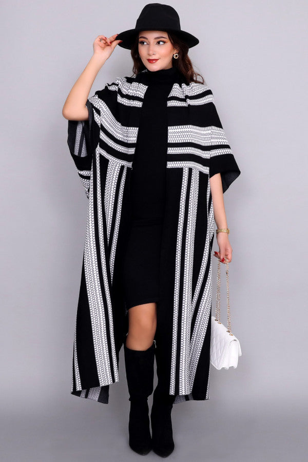 Bohemian striped coat with black and gray cardigan sleeves