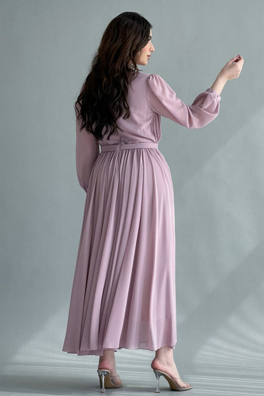 فستان كلوش مزين الشك لون لحمي