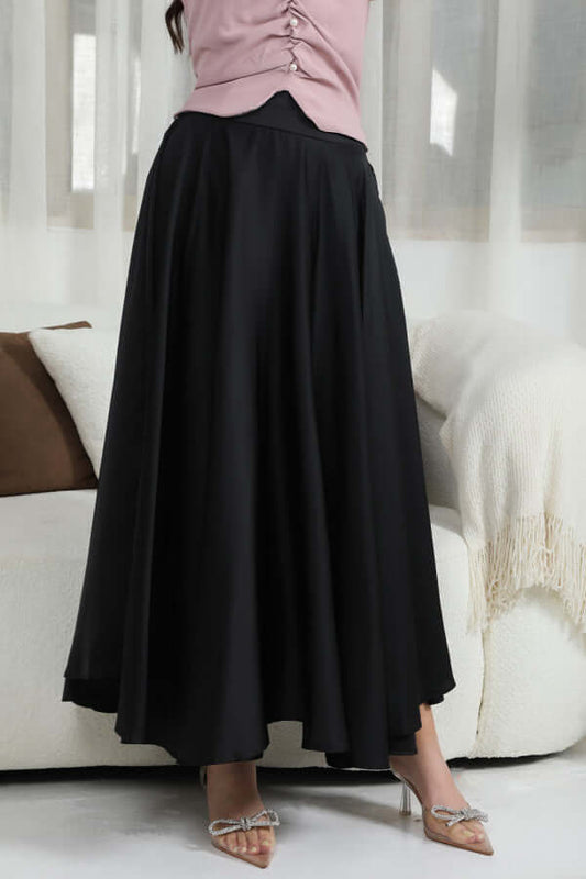 Black satin cloche skirt 