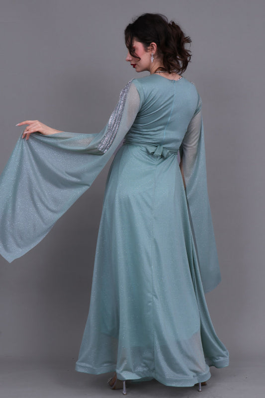 Evening dress with cape sleeves, Tiffany color