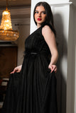 Evening dress with a pleated design on the chest, one shoulder, black color