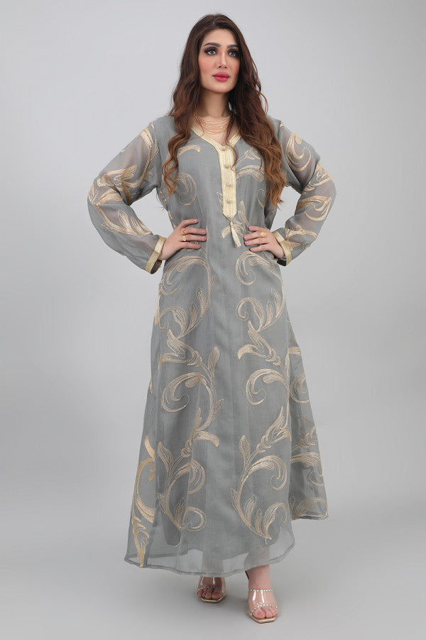 Gray Moroccan robe embroidered with shiny gold 