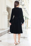 Black velvet short dress with bow collar 