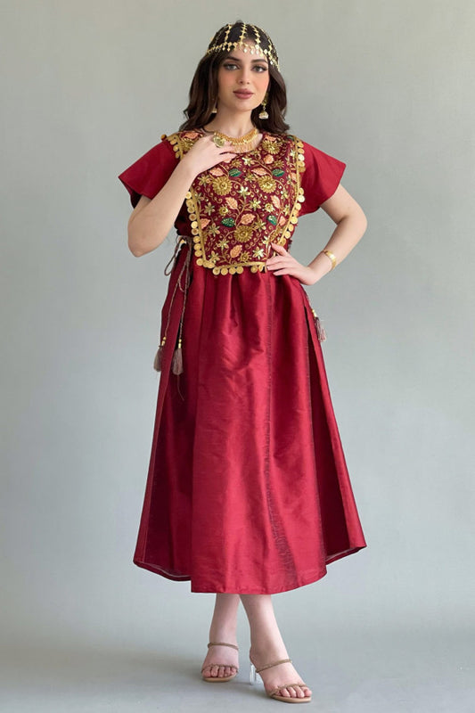 Shantoun embroidered chest robe, Oud color 